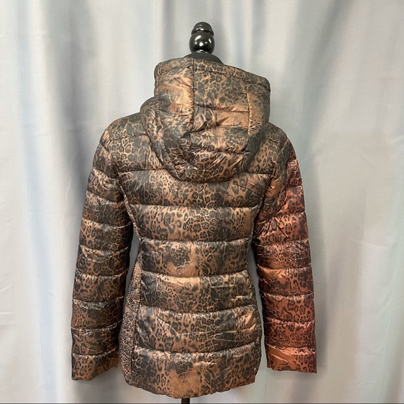 Point Zero- Packable ultralight jacket (cheetah) - Picture 4 of 7